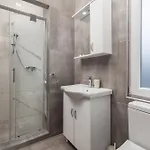 Love & Dream Apartment
